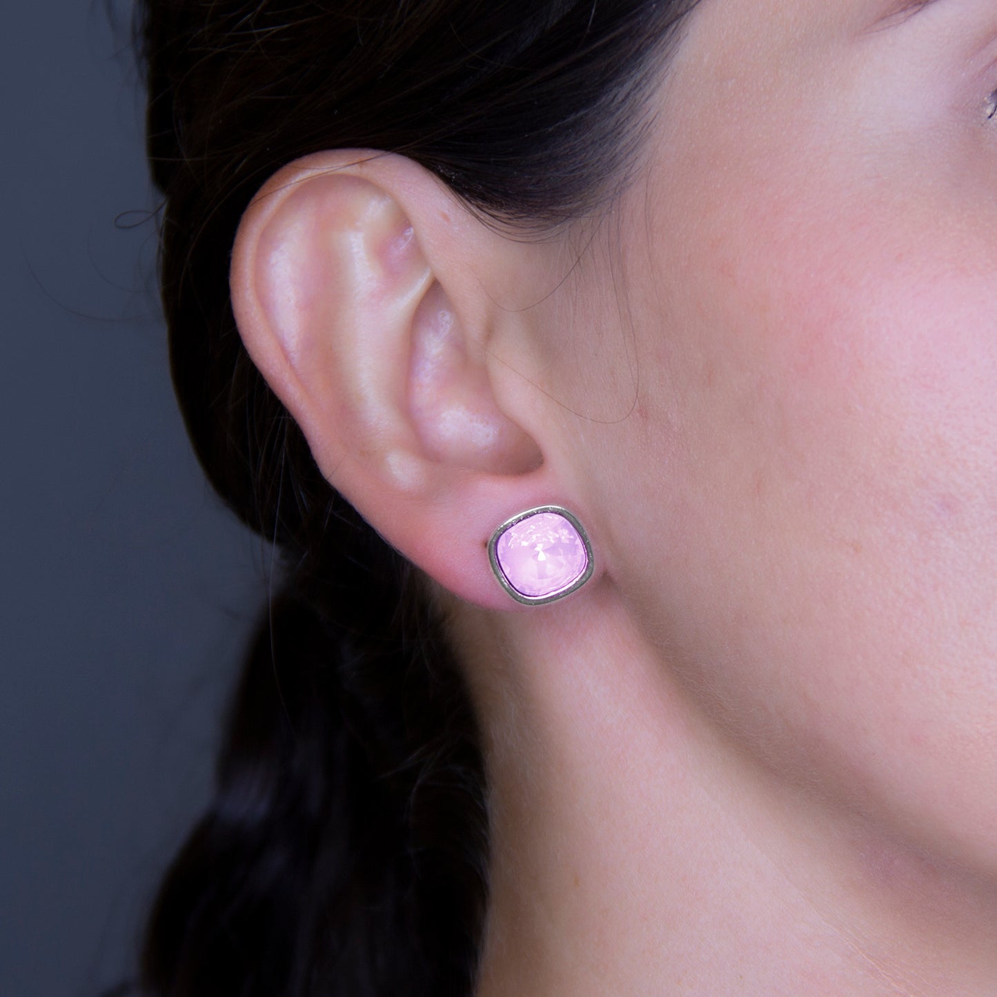 Broquel Cuadrado | Baño de Rodio | Rose Opal