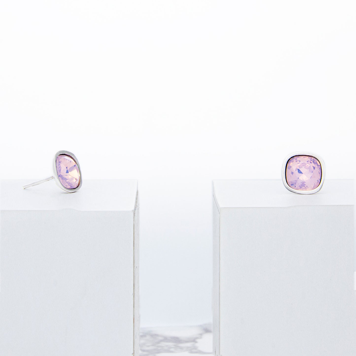 Broquel Cuadrado | Baño de Rodio | Rose Opal