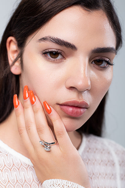 Anillo Navette | Baño de Rodio | Cristal