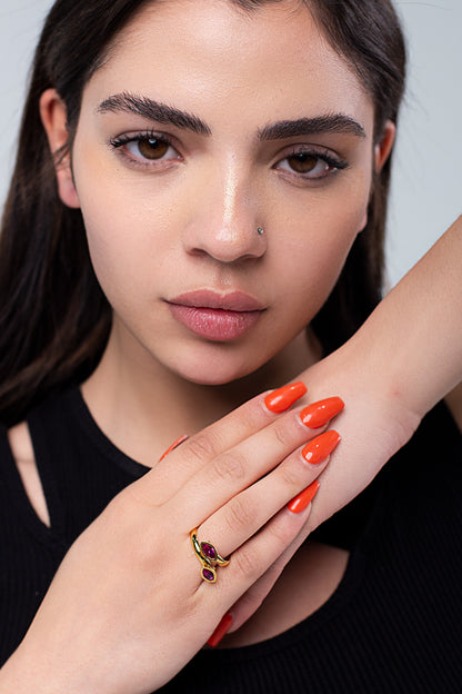 Anillo Navette | Baño de Oro | Fuchsia