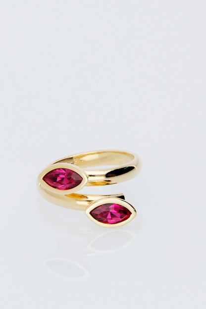 Anillo Navette | Baño de Oro | Fuchsia